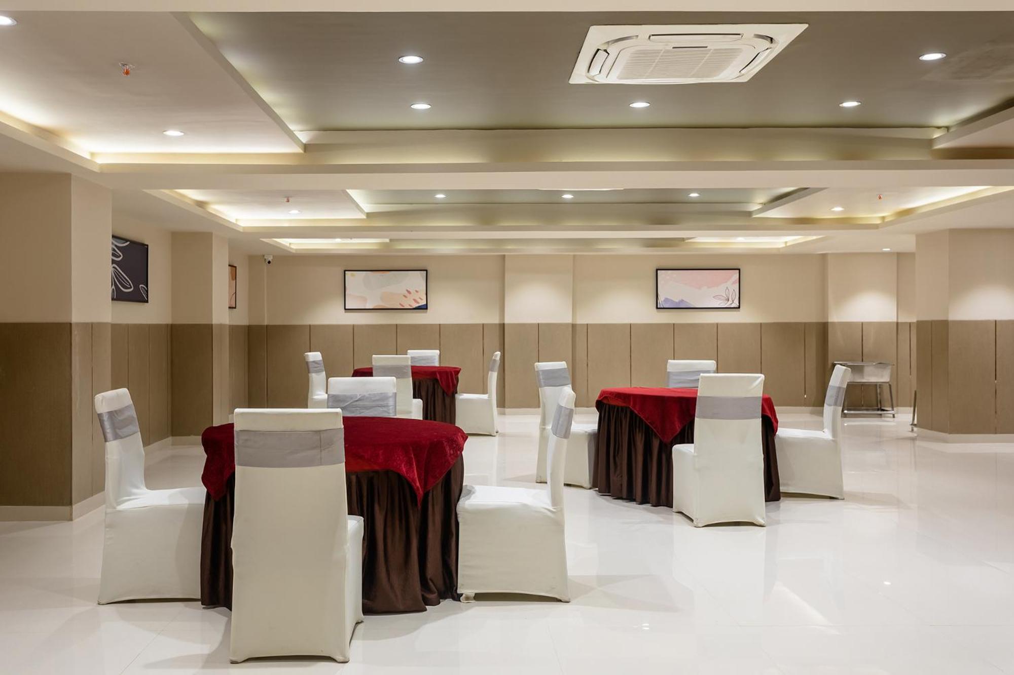 Fabhotel Prime Oasis Orange Bhopal Exterior foto